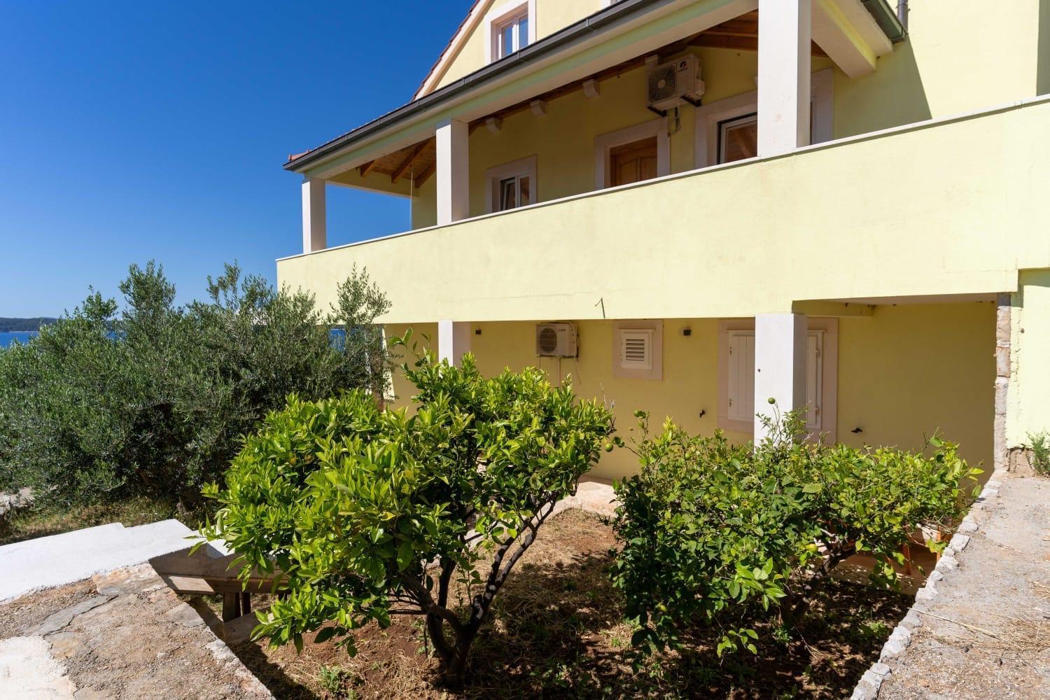 Villa Marin - 4 Apartments Zavala Exterior photo